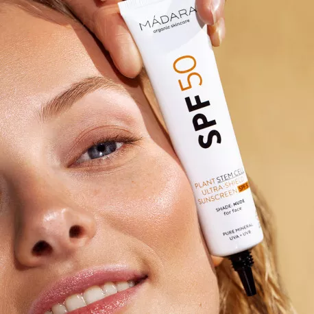Écran Solaire Visage Ultra Protecteur SPF50 - Madara