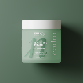 Dentifrice en pâte goût menthe 